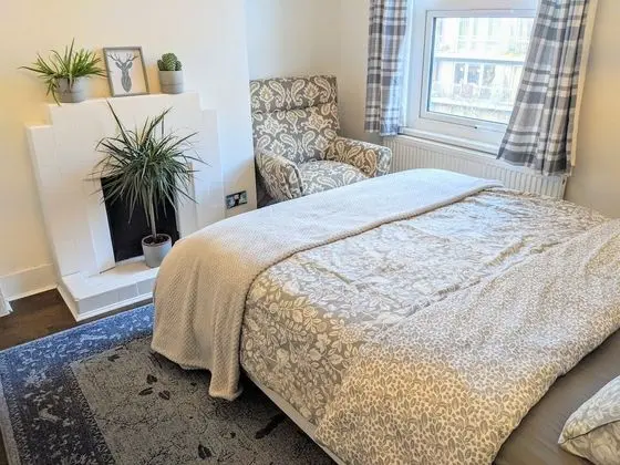 Deluxe Ev, 6 Yatak Odası