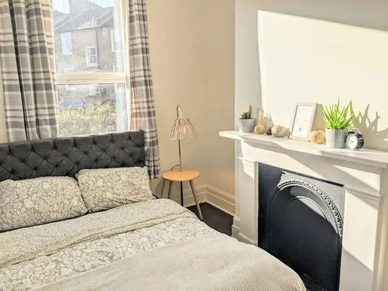 Deluxe Ev, 6 Yatak Odası