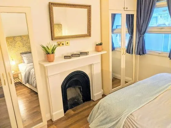 Deluxe Ev, 6 Yatak Odası