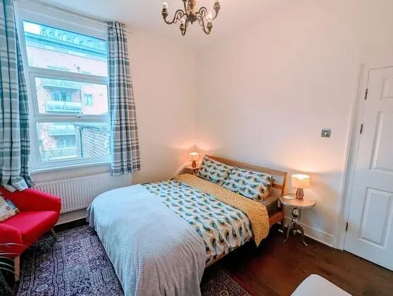 Deluxe Ev, 6 Yatak Odası