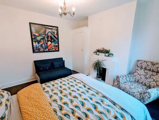 Deluxe Ev, 6 Yatak Odası