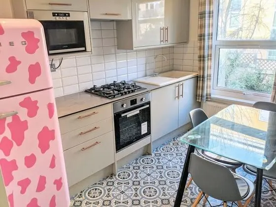 Deluxe Ev, 6 Yatak Odası