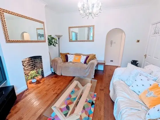 Deluxe Ev, 6 Yatak Odası