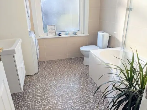 Deluxe Ev, 6 Yatak Odası