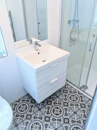 Deluxe Ev, 6 Yatak Odası