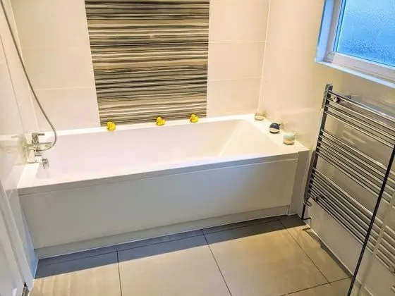 Deluxe Ev, 6 Yatak Odası