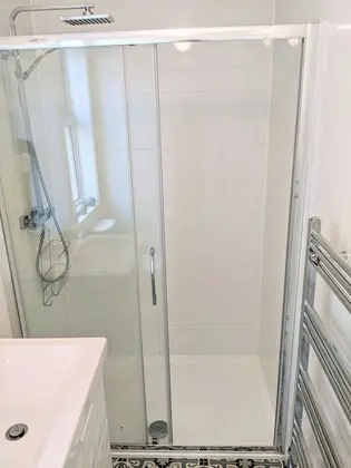 Deluxe Ev, 6 Yatak Odası