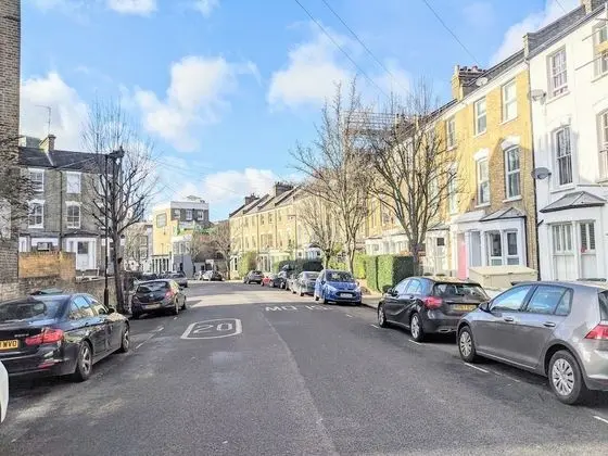 Deluxe Ev, 6 Yatak Odası