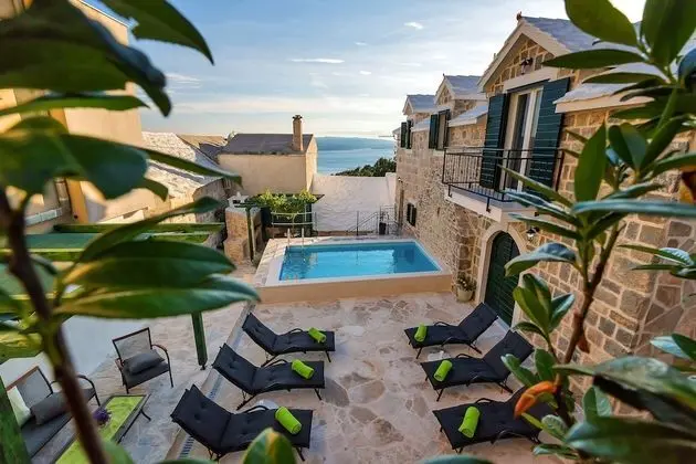 Villa, 3 Yatak Odası, Sigara İçilebilir, Şömine