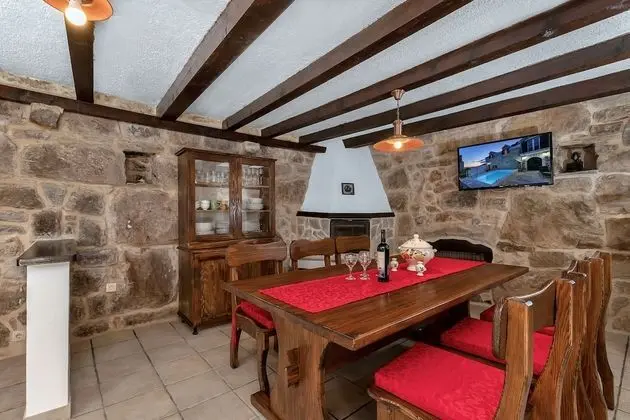 Villa, 3 Yatak Odası, Sigara İçilebilir, Şömine