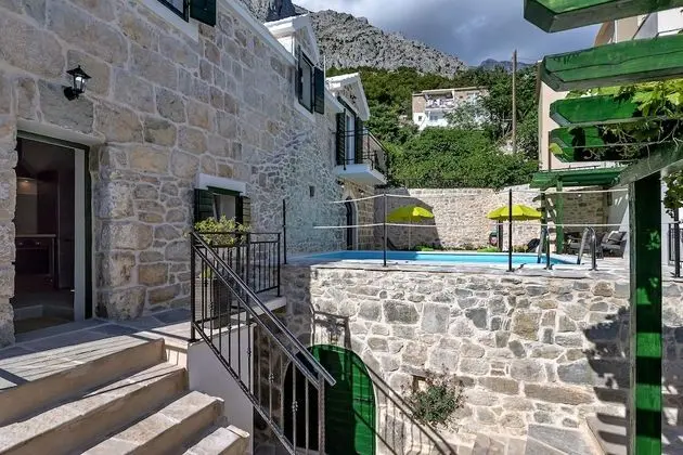 Villa, 3 Yatak Odası, Sigara İçilebilir, Şömine