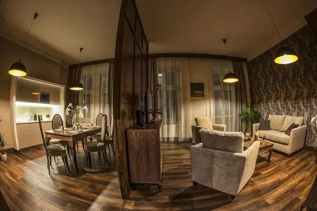 Executive Apart Daire, Balkon