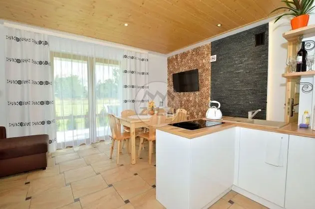 Sıra Ev, 3 Yatak Odası, Özel Banyo, Dağ Yamacı