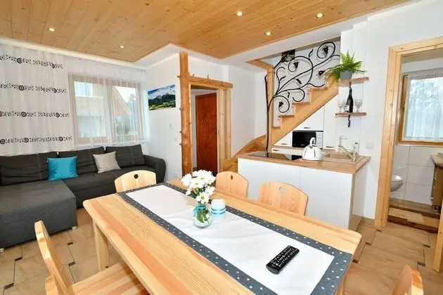 Sıra Ev, 3 Yatak Odası, Özel Banyo, Dağ Yamacı