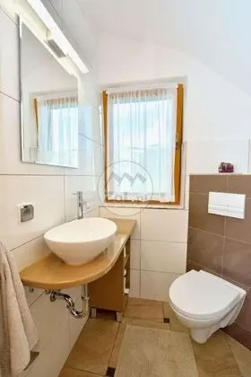 Sıra Ev, 3 Yatak Odası, Özel Banyo, Dağ Yamacı