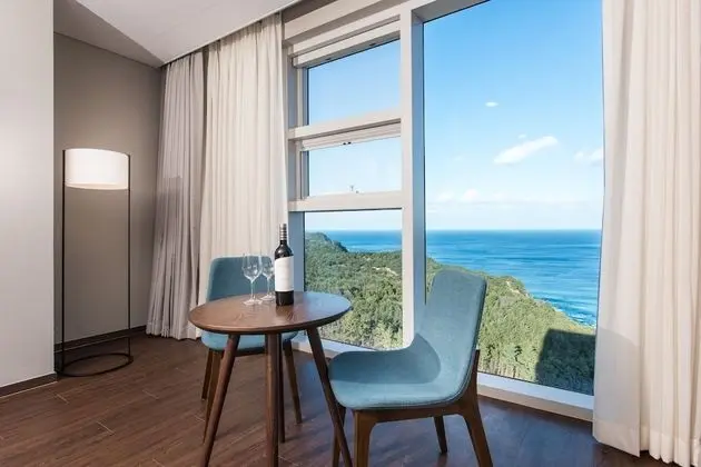 Büyük Yataklı Tek Kişilik Oda