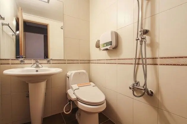 Tek Büyük Yataklı Oda, Okyanus Manzaralı (A - Low floor)