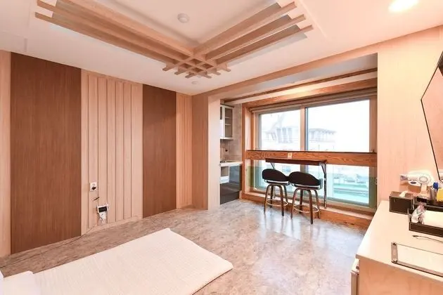 Traditional Oda, Okyanus Manzaralı (Mid-level floor)