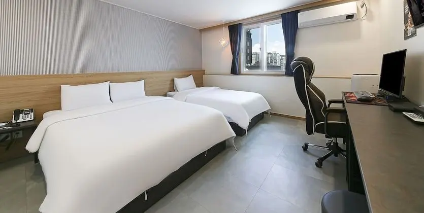 Deluxe İki Ayrı Yataklı Oda