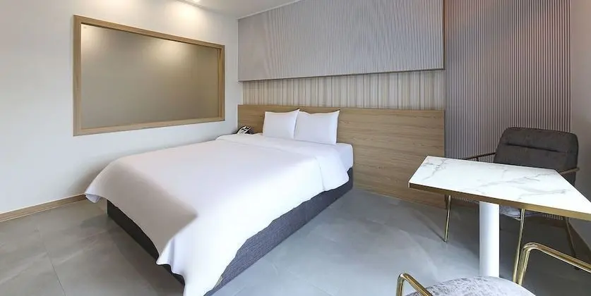 Deluxe Tek Büyük Yataklı Oda, Sigara İçilmez