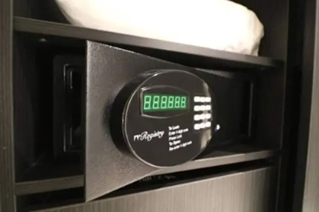 Standard Oda, 1 En Büyük (King) Boy Yatak