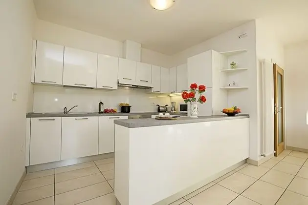 Family Apart Daire, 1 Çift Kişilik Yatak ve Çekyat, Bahçeli (Torbole Relax, Pool & Balcony)