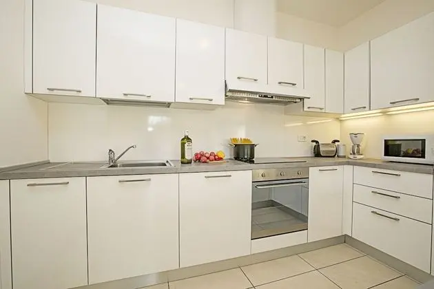 Family Apart Daire, 1 Çift Kişilik Yatak ve Çekyat, Bahçeli (Torbole Relax, Pool & Balcony)