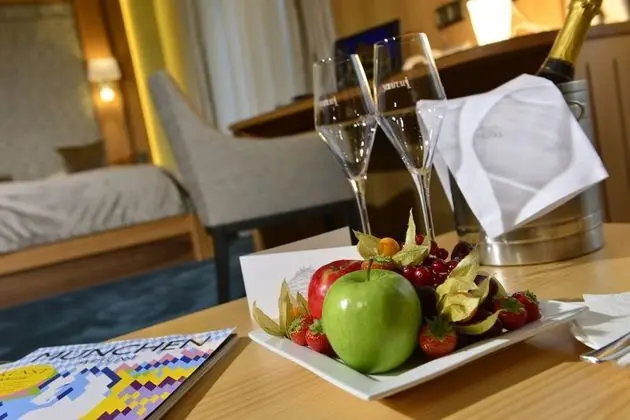 Deluxe Tek Büyük Yataklı Oda