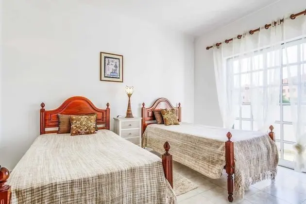 Villa (5 Bedrooms)