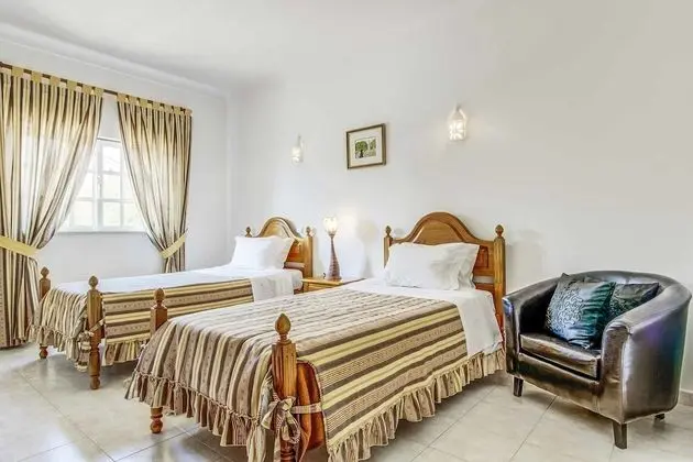 Villa (5 Bedrooms)