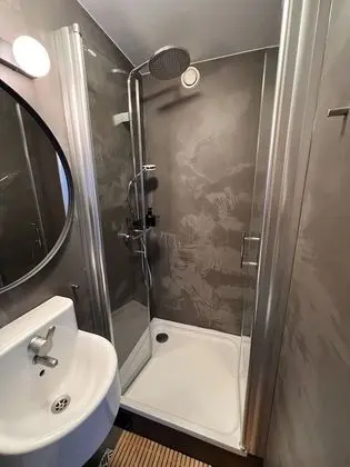 Standard Tek Büyük Yataklı Oda, Şehir Manzaralı