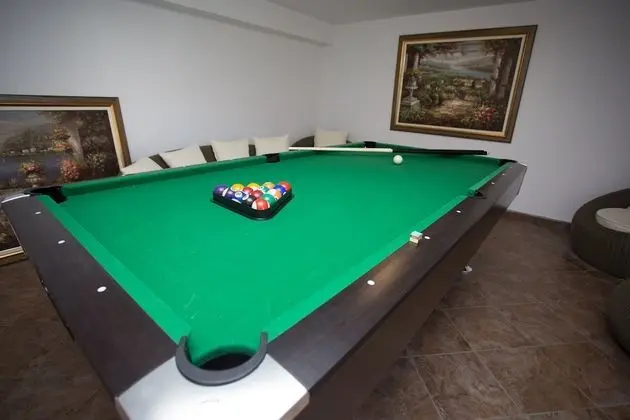 Villa, Sigara İçilebilir