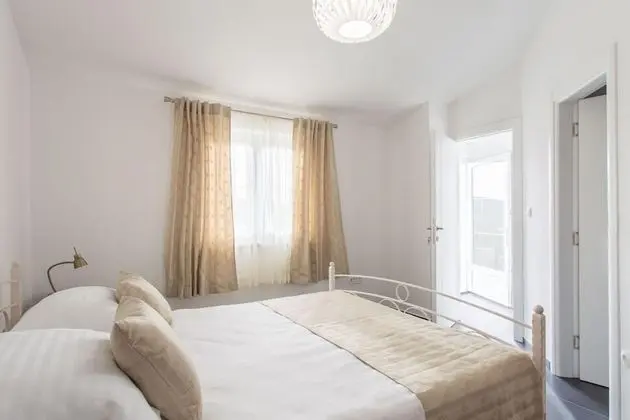 Villa, Sigara İçilebilir