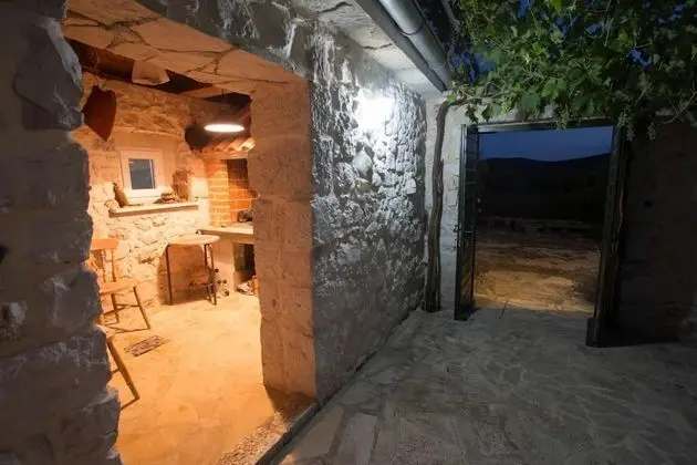 Villa, Sigara İçilebilir