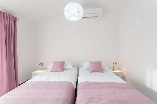 Villa, Sigara İçilebilir