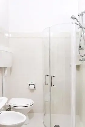 Standard Tek Büyük veya İki Ayrı Yataklı Oda, Balkon