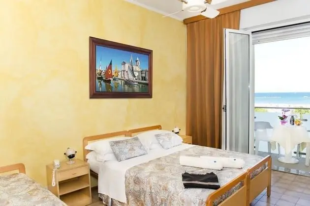 Standard Tek Büyük veya İki Ayrı Yataklı Oda, Balkon, Deniz Manzaralı