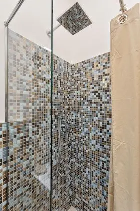 Stüdyo, Sigara İçilmez