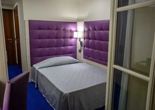 Tek Kişilik Oda