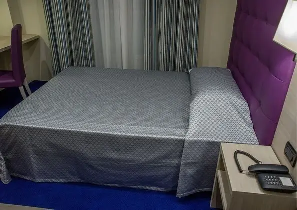 Tek Kişilik Oda