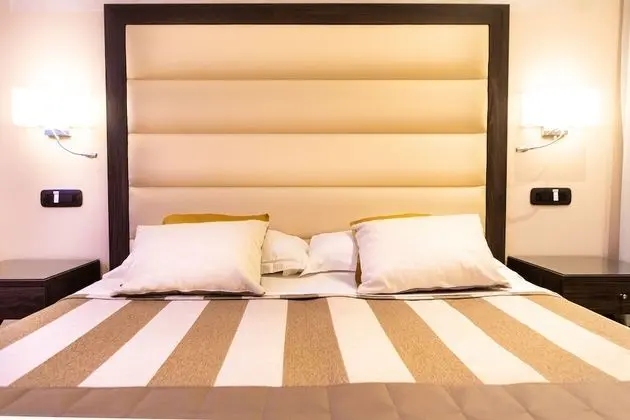 Deluxe Üç Kişilik Oda