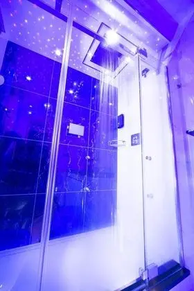 Deluxe Üç Kişilik Oda