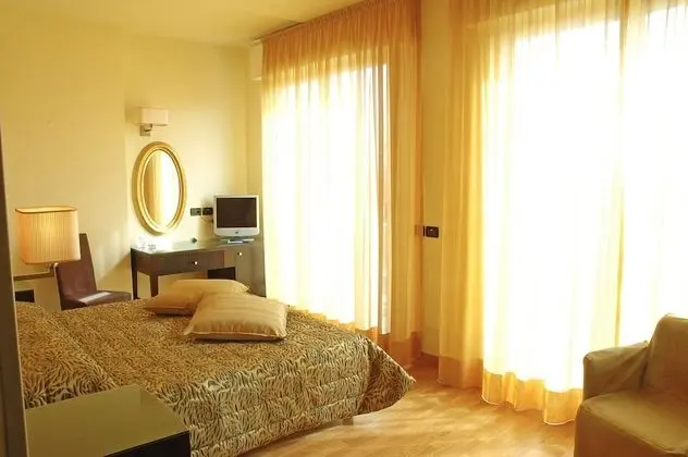 Economy Tek Büyük Yataklı Oda, 1 Çift Kişilik Yatak