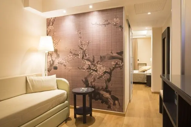 Junior Süit, Havuz Manzaralı