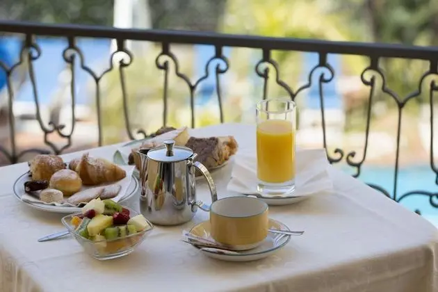 Junior Süit, Havuz Manzaralı