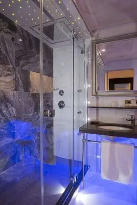 Junior Süit, Havuz Manzaralı