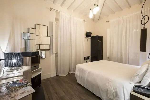 Design Tek Büyük Yataklı Oda