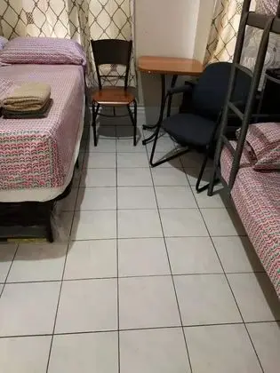 Dört Kişilik Oda, Özel Banyo (One Double Bed, Two Single Bed)