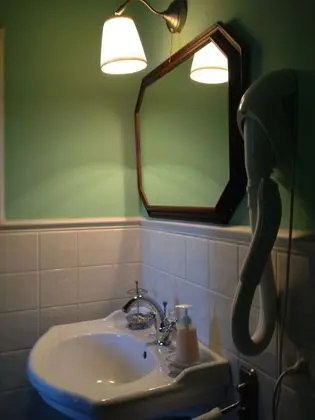 Classic Üç Kişilik Oda, Bahçe Manzaralı