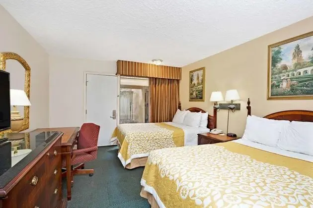 1 Çift ​​kişilik Yatak King Size Bed